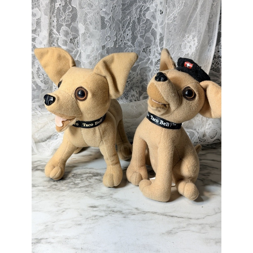 VTG 2- Taco Bell Dogs Yo Quiero Taco Bell 1Talking other Not (3105)
